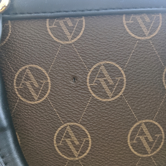 Adrianna Vittadini medium dome satchel NWT - Picture 8 of 8